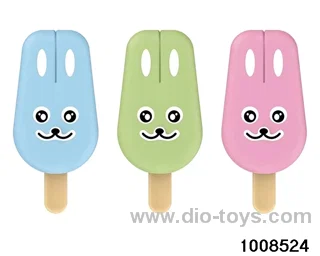 Popsicle water gun in blister