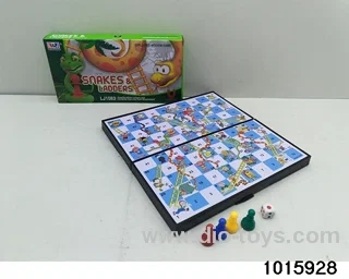 Magnetic Snake Chess in color box