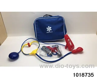 Doctor's first aid kit set in opp bag