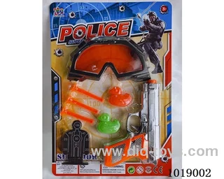 police gun set in blister card