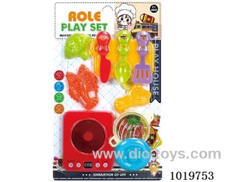 kitchen set in blister card
