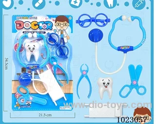 doctor set in blister card