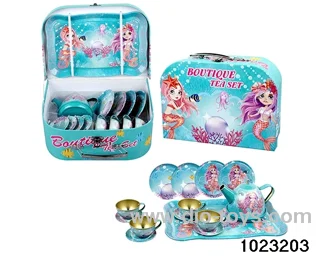 Tea Set in Gilf box
