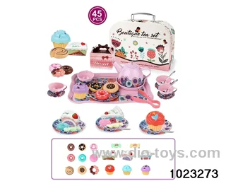 Tea Set + Dessert in Gilf box