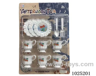 Tea set in blister card