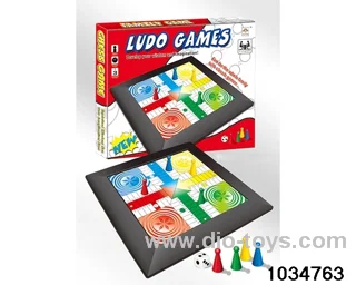 chess in color box