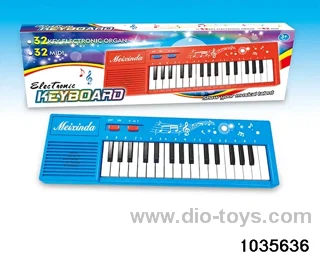 electronic keyboard in color box