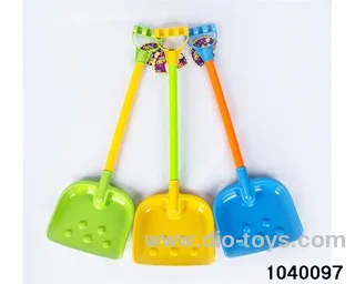beach square shovel in Hangtag