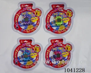 game machine in clam shell