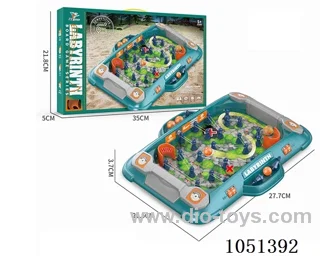 Labyrinth table