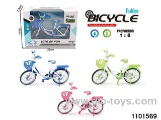 1:8 Alloy Bicycle in window box