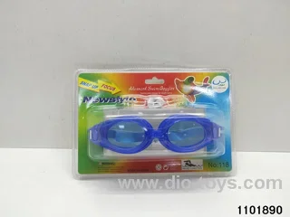 swimming goggles in Blister card