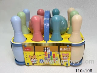 Portable bowling set