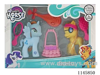 Two Ponies + Bag + Mirror + Comb + Pipa