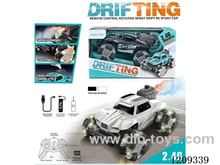 2.4G rc stunt car with light/spray included battery