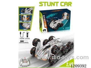 2.4G 8-wheel rc stunt car with light included battery
