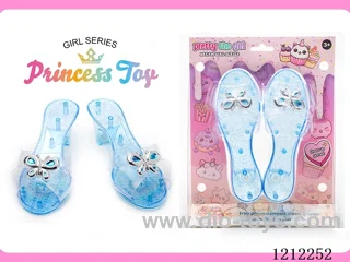 High Heeled Shoes Set