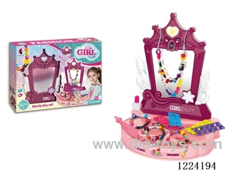 Ice Dresser (Lights & Music) Beadwork Beaded Set