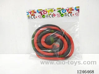 PVC Rubber-moulded Snake 2 Designs/Two per Pack