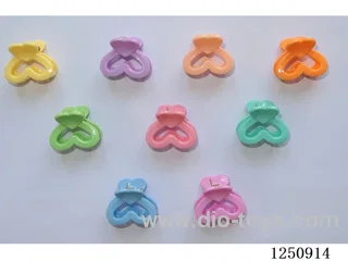Heart-shaped hair clip