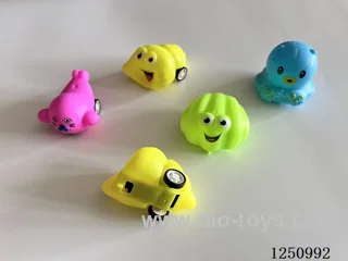 Four styles of pull back sea creatures