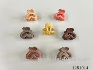 Spray-Painted Heart Hair Clip