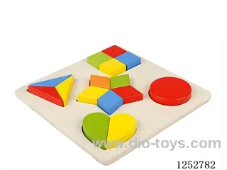 Wooden toy - balance scale