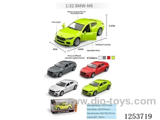1:32 pull back BMW M8 ( Two doors open)