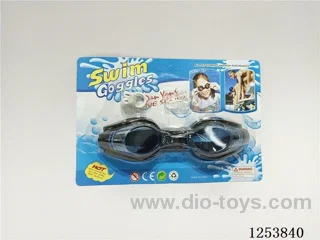 Swimming Goggles (with Nose Clip Ear Plugs)