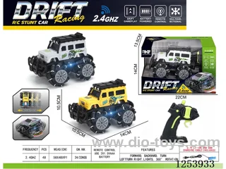 2.4G rc stunt car with light included battery