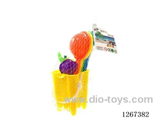 Beach toys + water gun