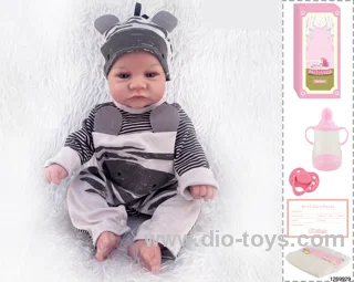 48CM Doll（Soft Rubber High-Fidelity(Hand-painted Hair, High-Quality Painting) Bottle, Magnetic Sippy Cup, Diapers, Birth card