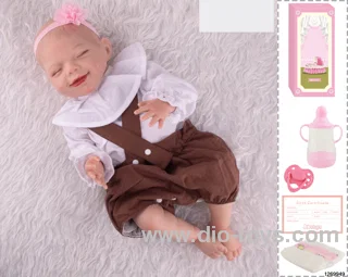 48CM Doll（Soft Rubber High-Fidelity(Hand-painted Hair, High-Quality Painting) Bottle, Magnetic Sippy Cup, Diapers, Birth card