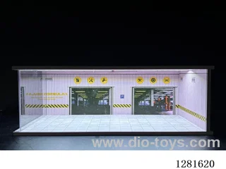 1:64 Model Car Garage Scene (Assembly Kit)