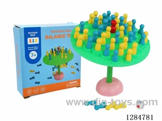 Wooden Tic-Tac-Toe Balance Tree