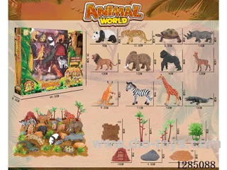 Large Animals + Accessories in Color Box