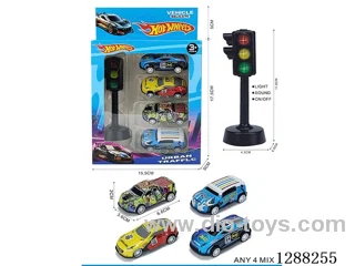 Traffic lights + 4 pull-back tin cars