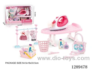 Realistic Ironing Set