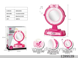 Dressing Table Set (Lights and Sound Effects; 3 AAA Batteries Not Included)