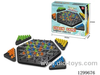 Geometric Chain Chess