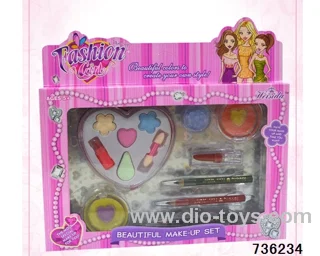 cosmetics in window box 4 sets mixed loading