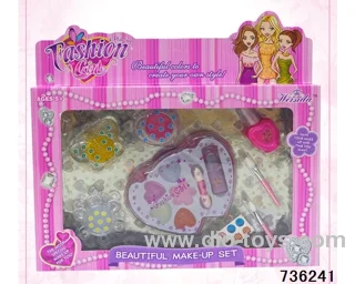 cosmetics in window box 4 sets mixed loading