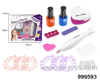 Manicure Kits in window box