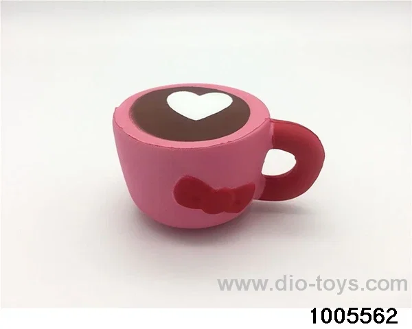 Slow rebound of coffee cup in opp bag