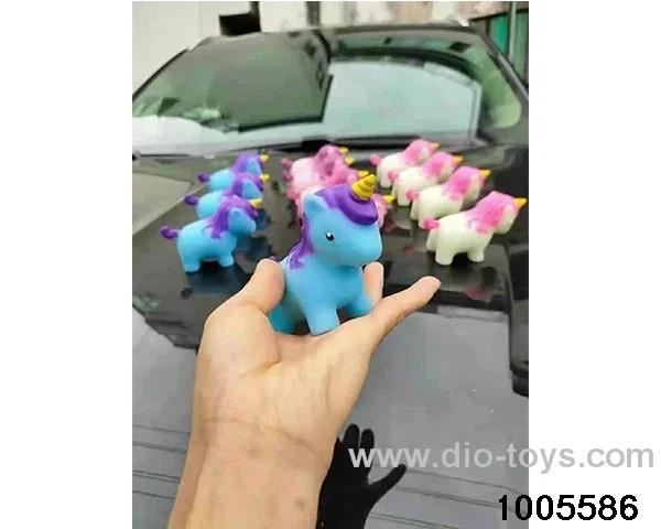 Unicorn pinching music in display box