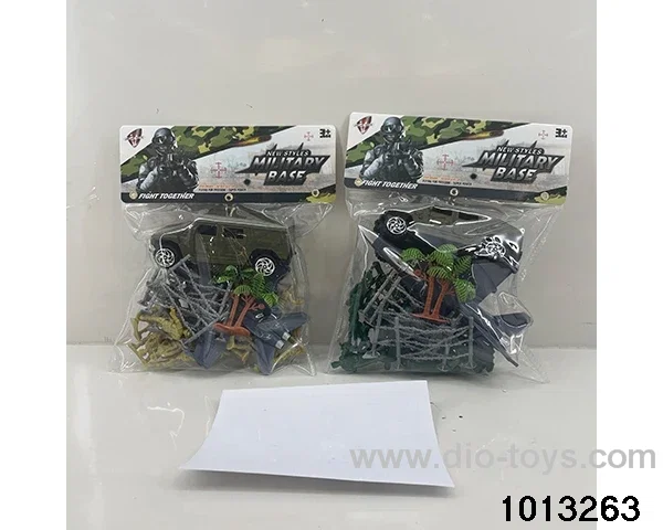 Military suit in 31pcs PVC bag