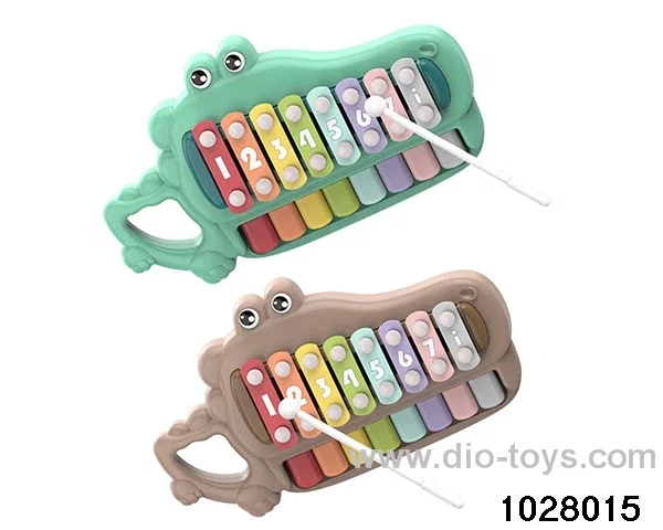 Crocodile knocking piano in color box