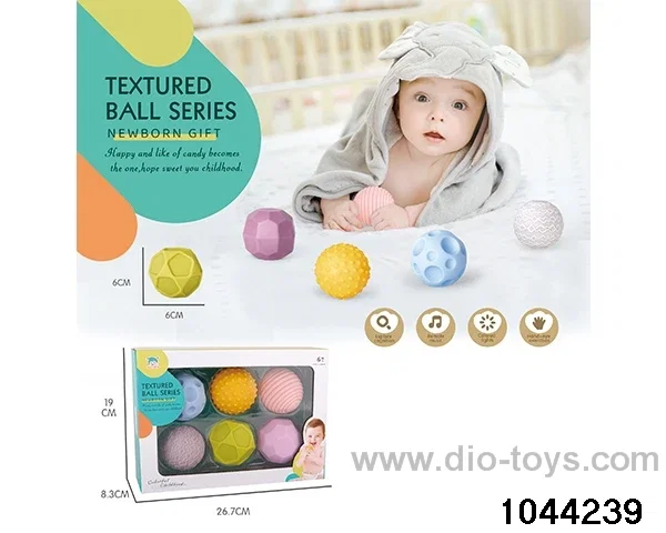 (GCC) six plastic lined balls in window box