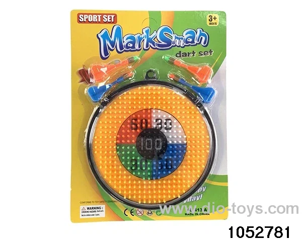 Dartboard with 4 darts in Blister card