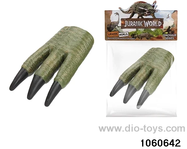 claws of dinosaurs in BAG